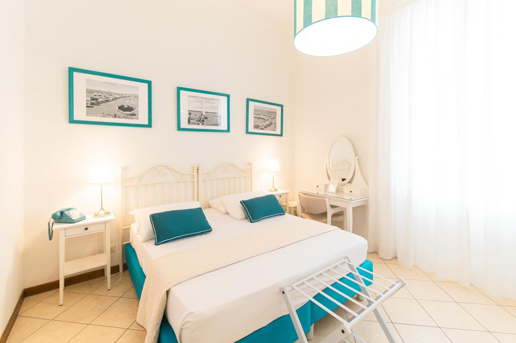 Hotel La Pineta Al Mare ฟอร์เต เดย์ มาร์มี ภายนอก รูปภาพ