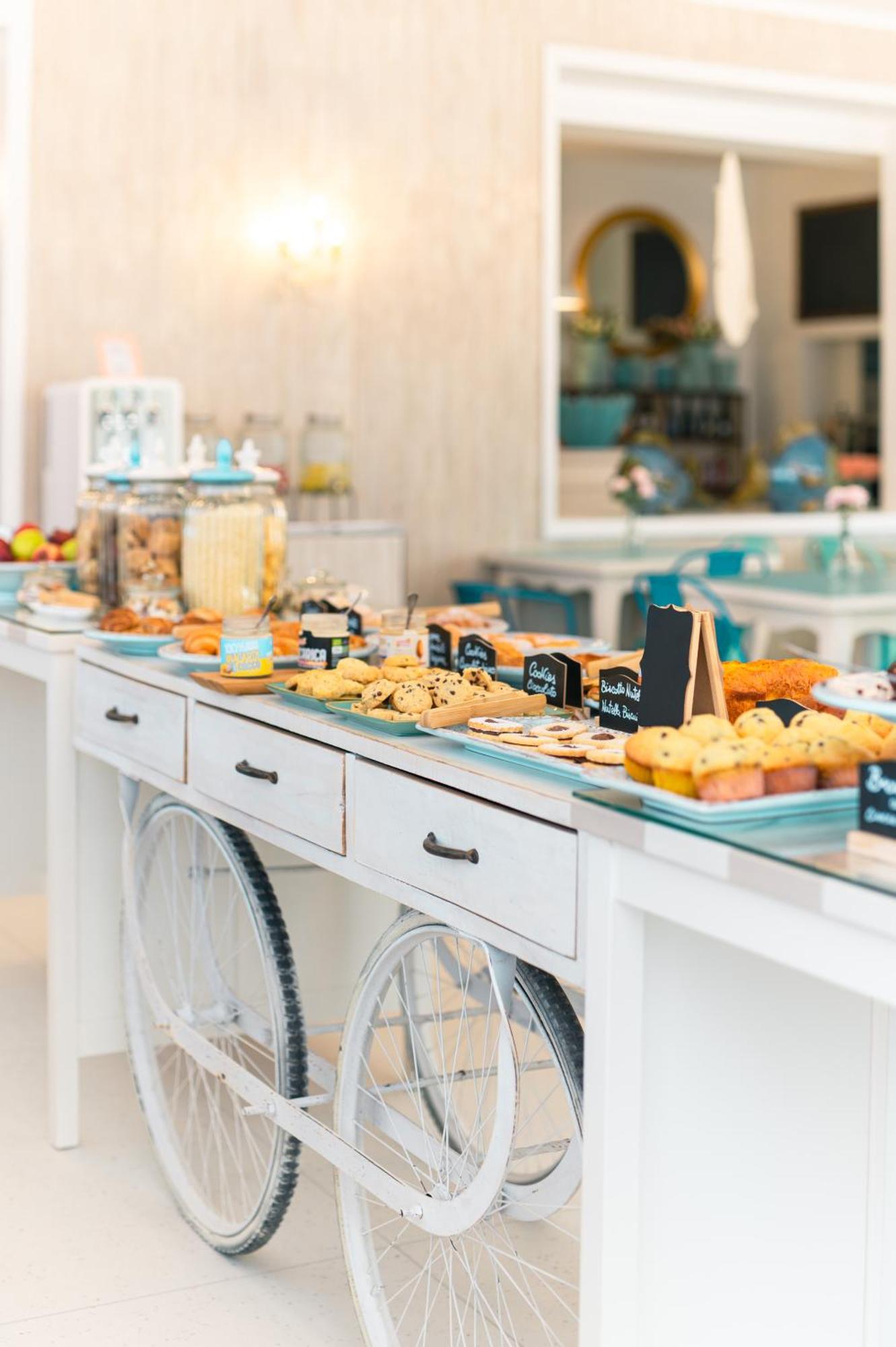 Hotel La Pineta Al Mare ฟอร์เต เดย์ มาร์มี ภายนอก รูปภาพ