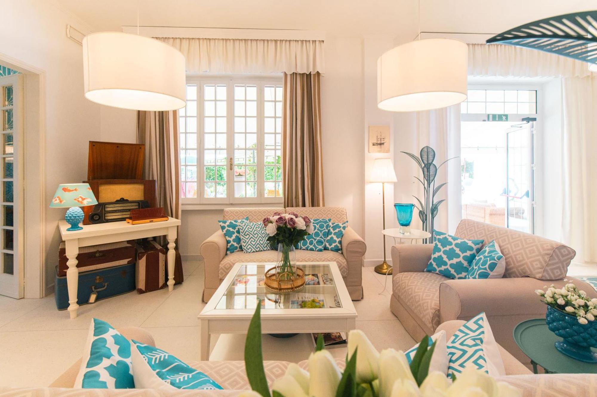 Hotel La Pineta Al Mare ฟอร์เต เดย์ มาร์มี ภายนอก รูปภาพ