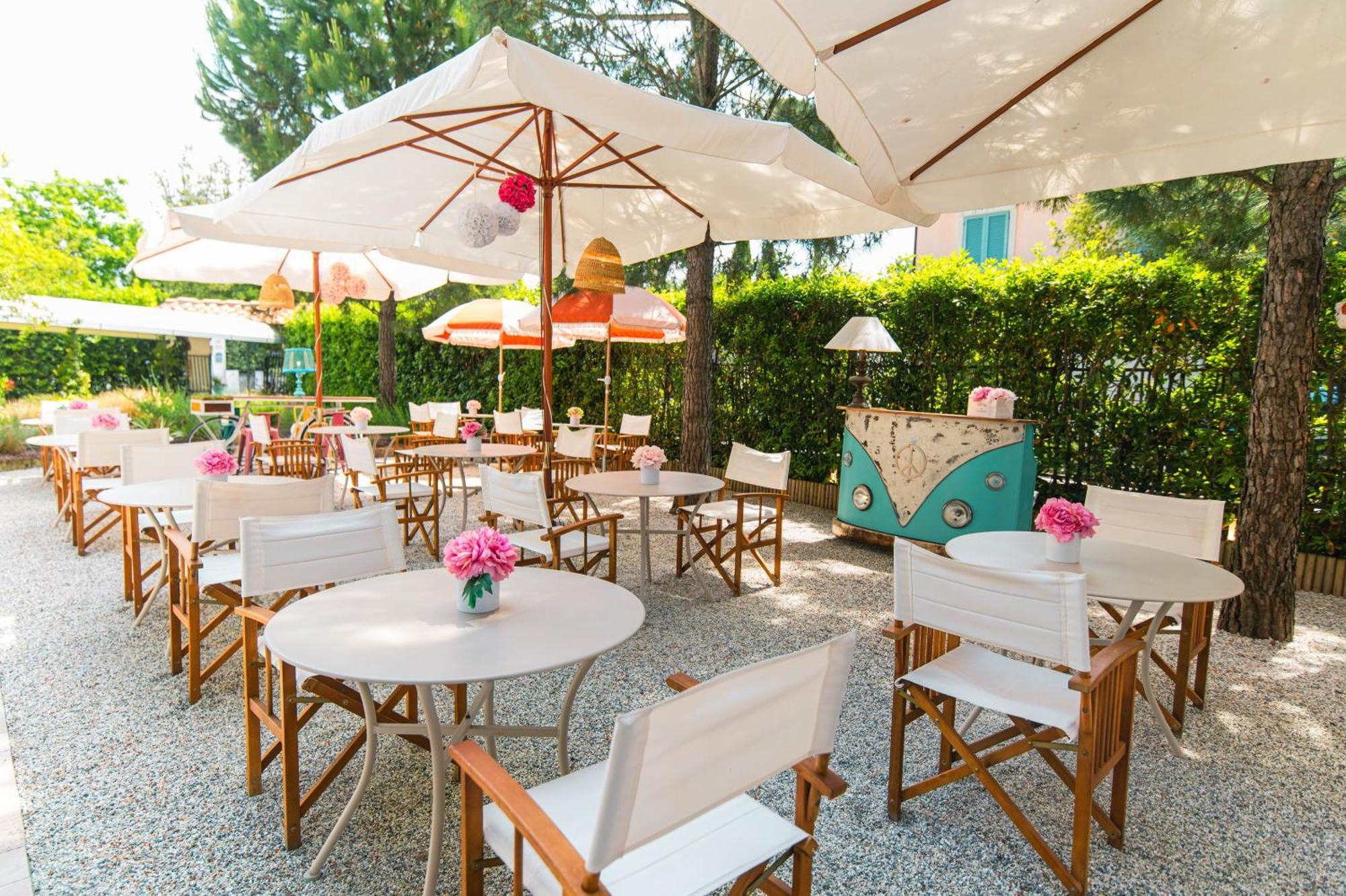 Hotel La Pineta Al Mare ฟอร์เต เดย์ มาร์มี ภายนอก รูปภาพ