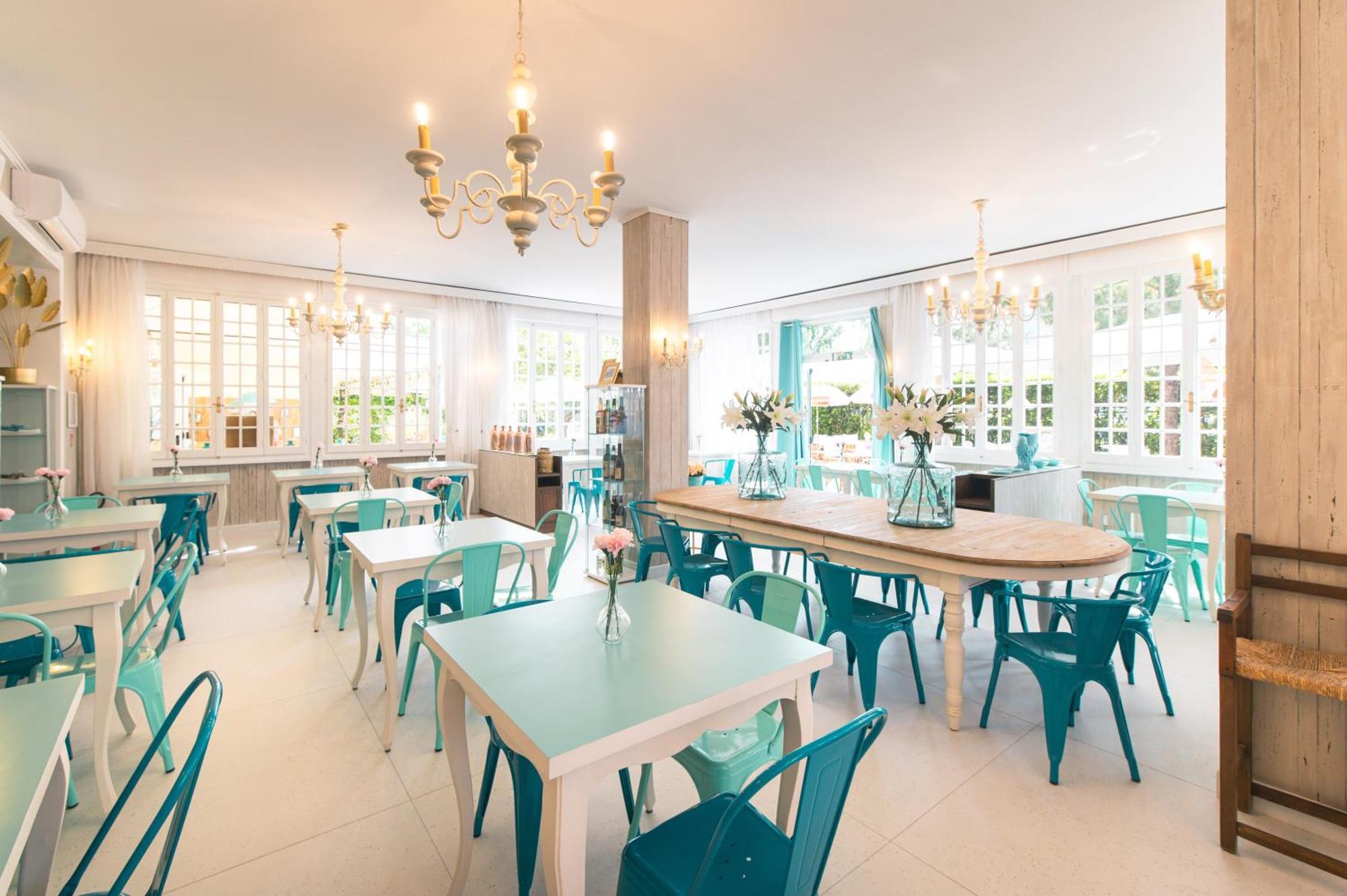 Hotel La Pineta Al Mare ฟอร์เต เดย์ มาร์มี ภายนอก รูปภาพ