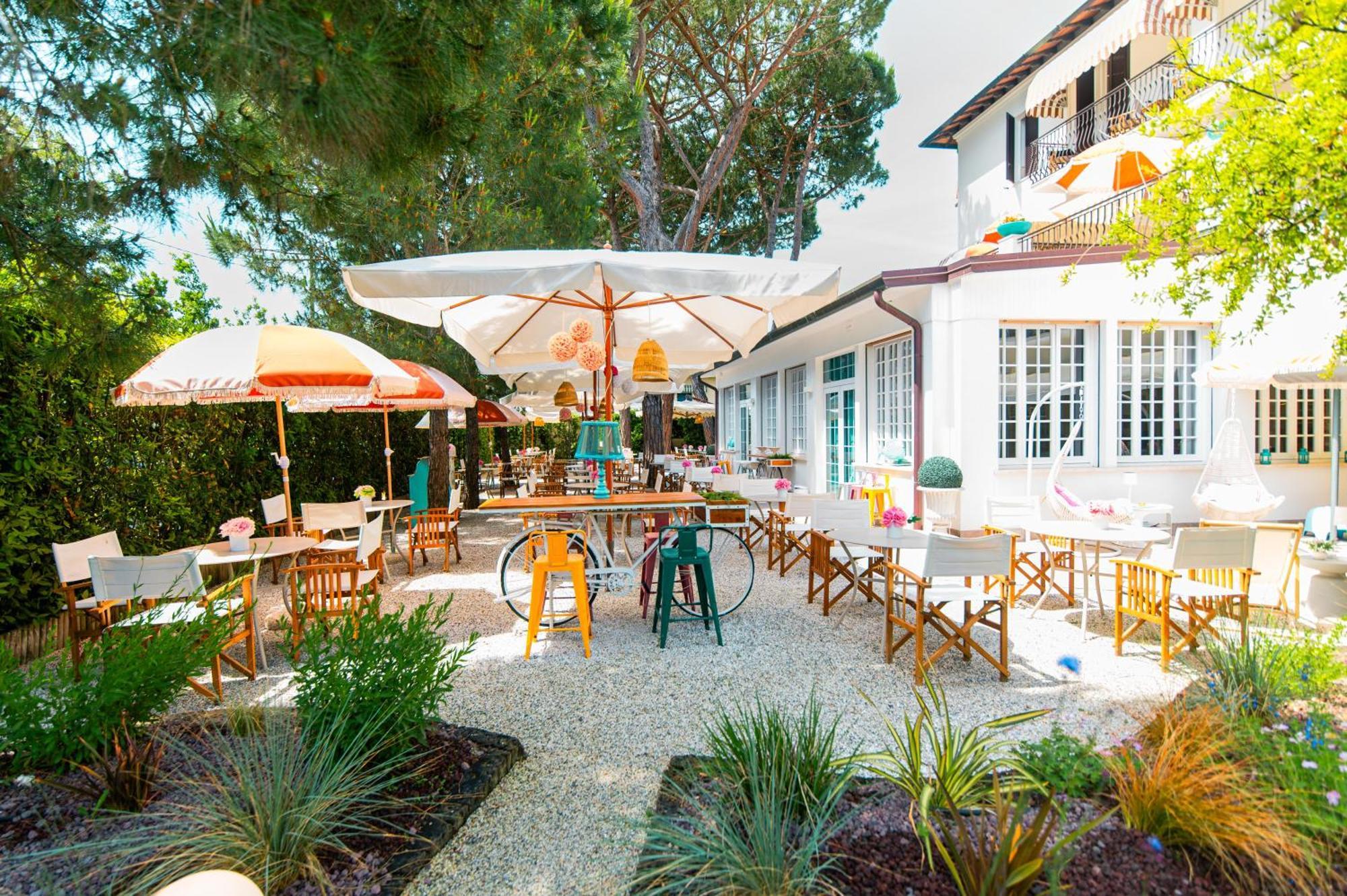 Hotel La Pineta Al Mare ฟอร์เต เดย์ มาร์มี ภายนอก รูปภาพ